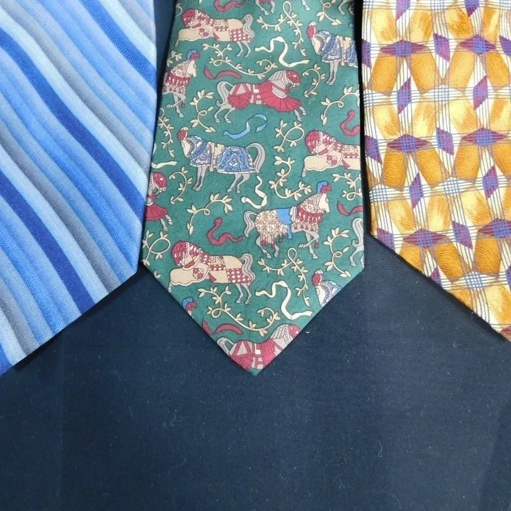 Lord & Taylor Pin-stripe, Geometric, Abstract Ties - Picture 5 of 5
